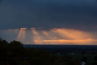 「天に続く道」のサムネイル画像