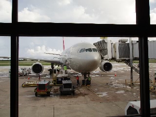 「整備中の機体」のサムネイル画像