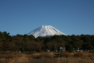 「本栖湖から見る富士山」のサムネイル画像