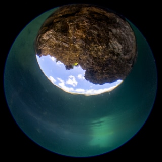 「青の洞窟」のサムネイル画像