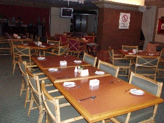 「ホテルの食堂」のサムネイル画像