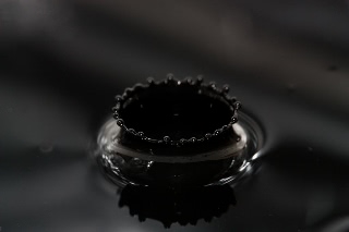 「墨汁クラウン」のサムネイル画像