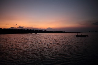 「無題」のサムネイル画像