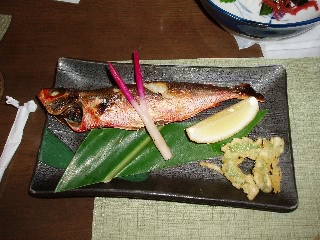 「笠利湾(かさりわん)近海産ハーウルメの塩焼き」のサムネイル画像