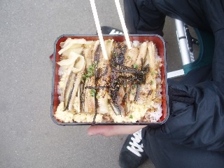 「ふっくら煮穴子丼」のサムネイル画像