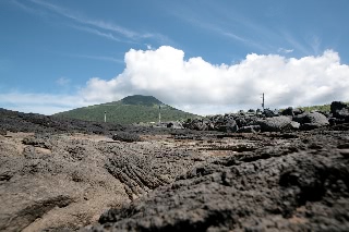 「南原千畳岩海岸」のサムネイル画像