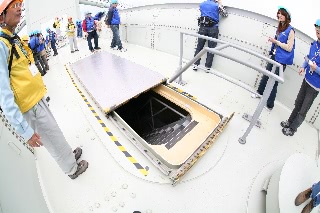 「出口の扉」のサムネイル画像